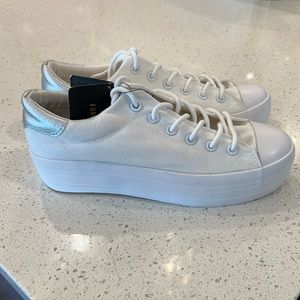 NWT Platform Sneakers